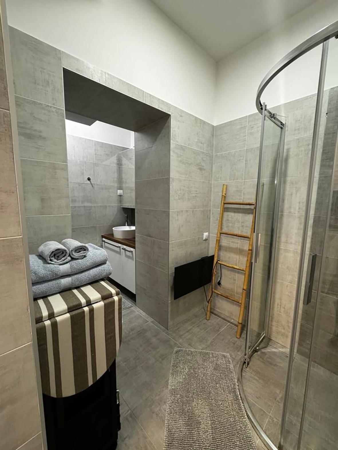 Hősök Tornya Apartman Koszeg Bagian luar foto